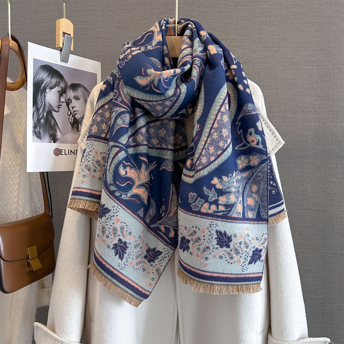 Paisley Print Tassel Winter Scarf - 185 * 65 CMS