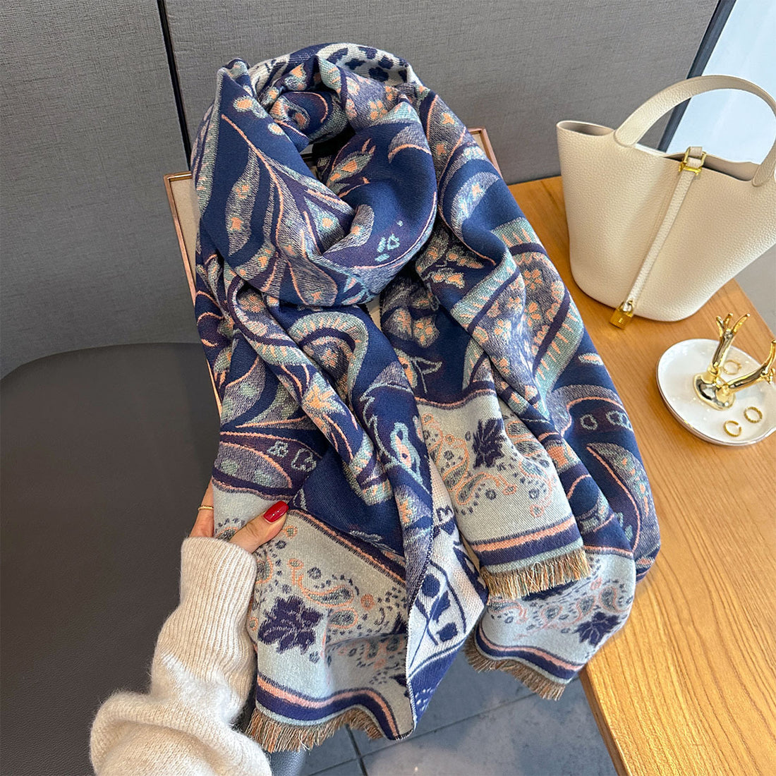 Paisley Print Tassel Winter Scarf - 185 * 65 CMS